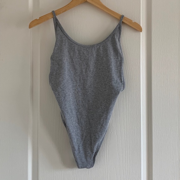 TNA Bodysuit ll Grey - Picture 1 of 2